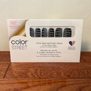 Hiss and Make up - Color Street